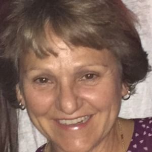 Meet your Posher, Becky